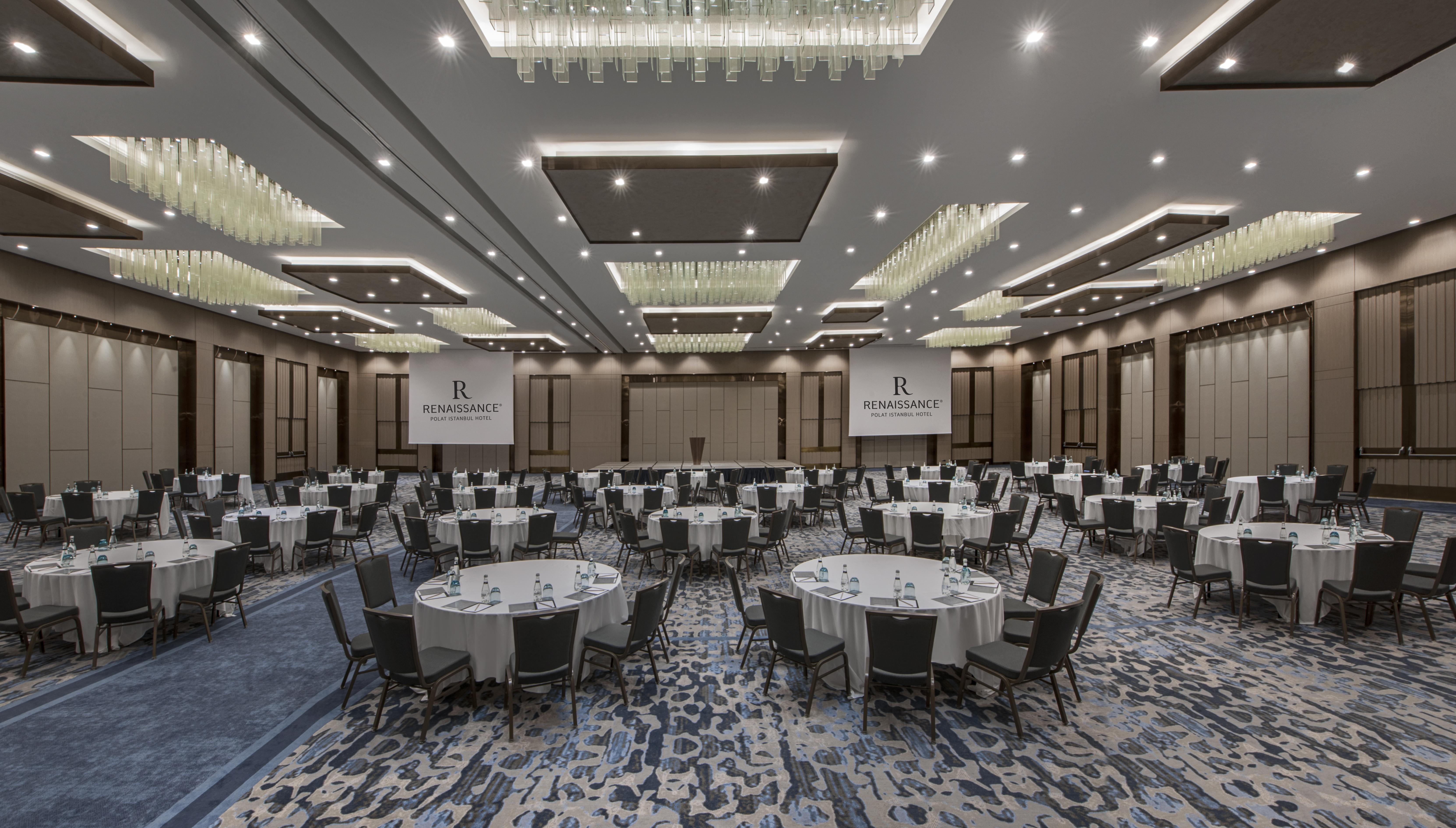 Renaissance Polat Istanbul Hotel מראה חיצוני תמונה